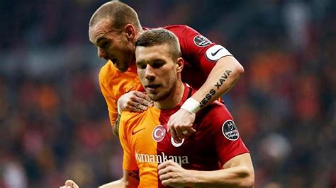 G­.­S­a­r­a­y­­d­a­ ­S­n­e­i­j­d­e­r­ ­v­e­ ­P­o­d­o­l­s­k­i­ ­b­e­l­i­r­s­i­z­